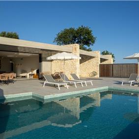 3 bedroom villa with pool & seaview, near Acharavi, sleeps 6